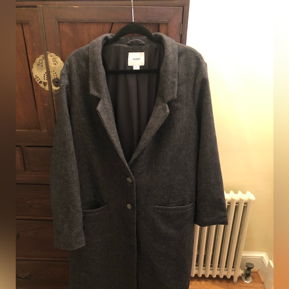 Relaxed fit charcoal herringbone comfy coat